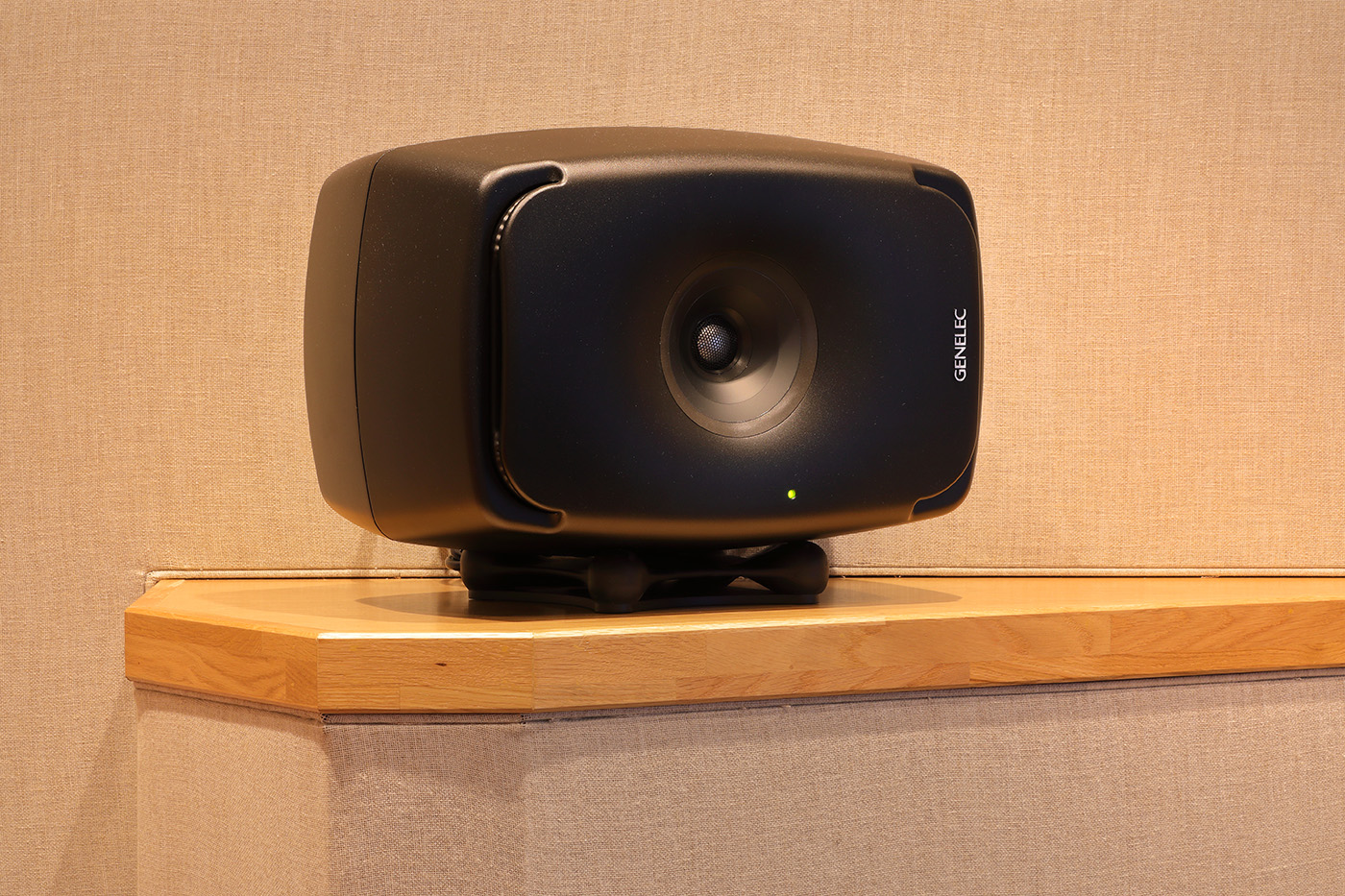 『102』〜『105』に導入された8351。「The Onesシリーズは私たちが求めていたすべての要件を備えていた」とTurchetta氏