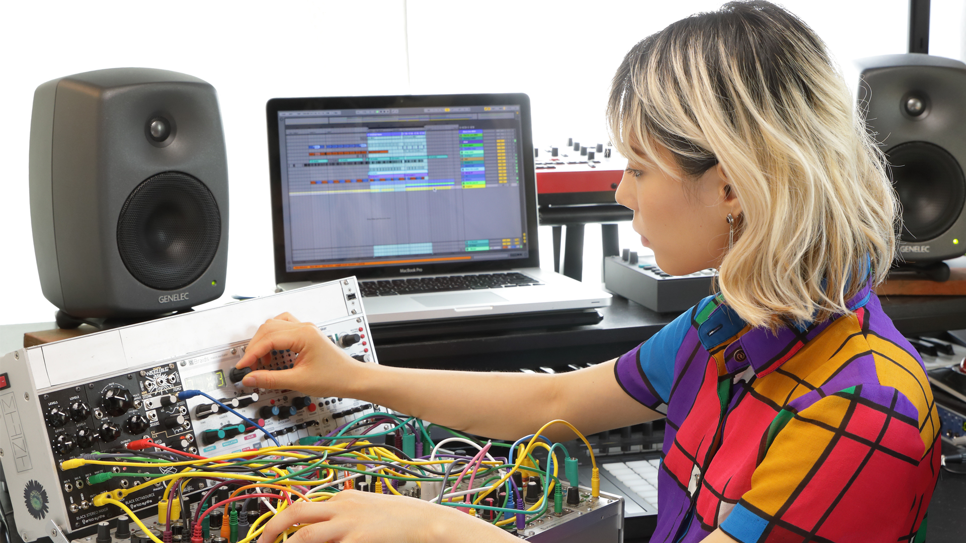 アーティスト | machìna